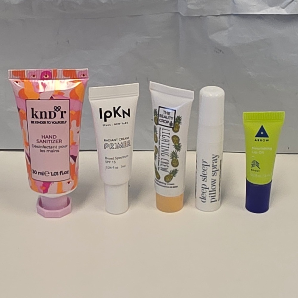 NEW Beauty KNDR Hand Sanitizer IPKN Primer Beauty Crop ThisWorks Arrow Lip Oil